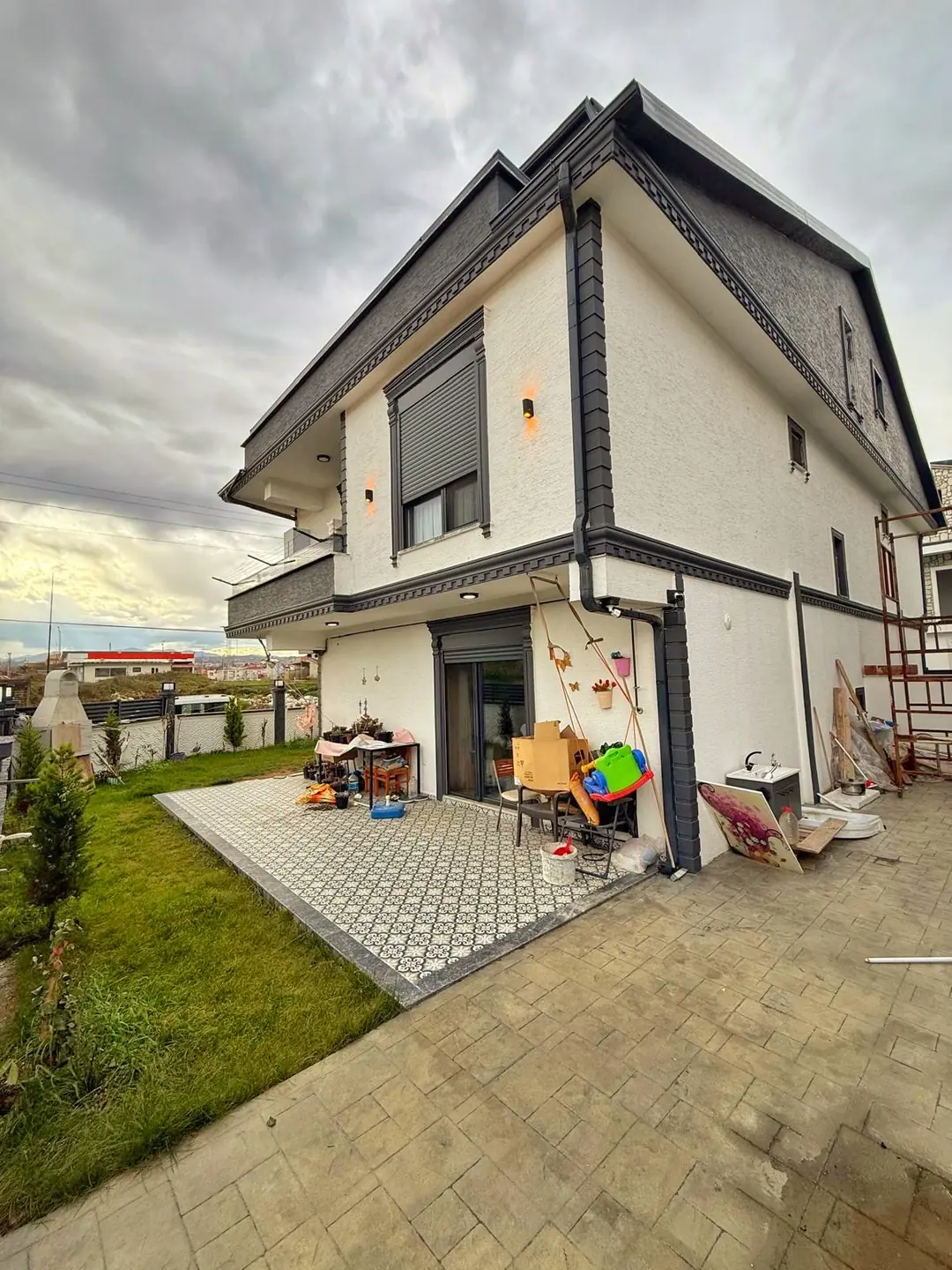Kocaali Yayla'da Satılık Merkez Plaj 5+1 Tripleks