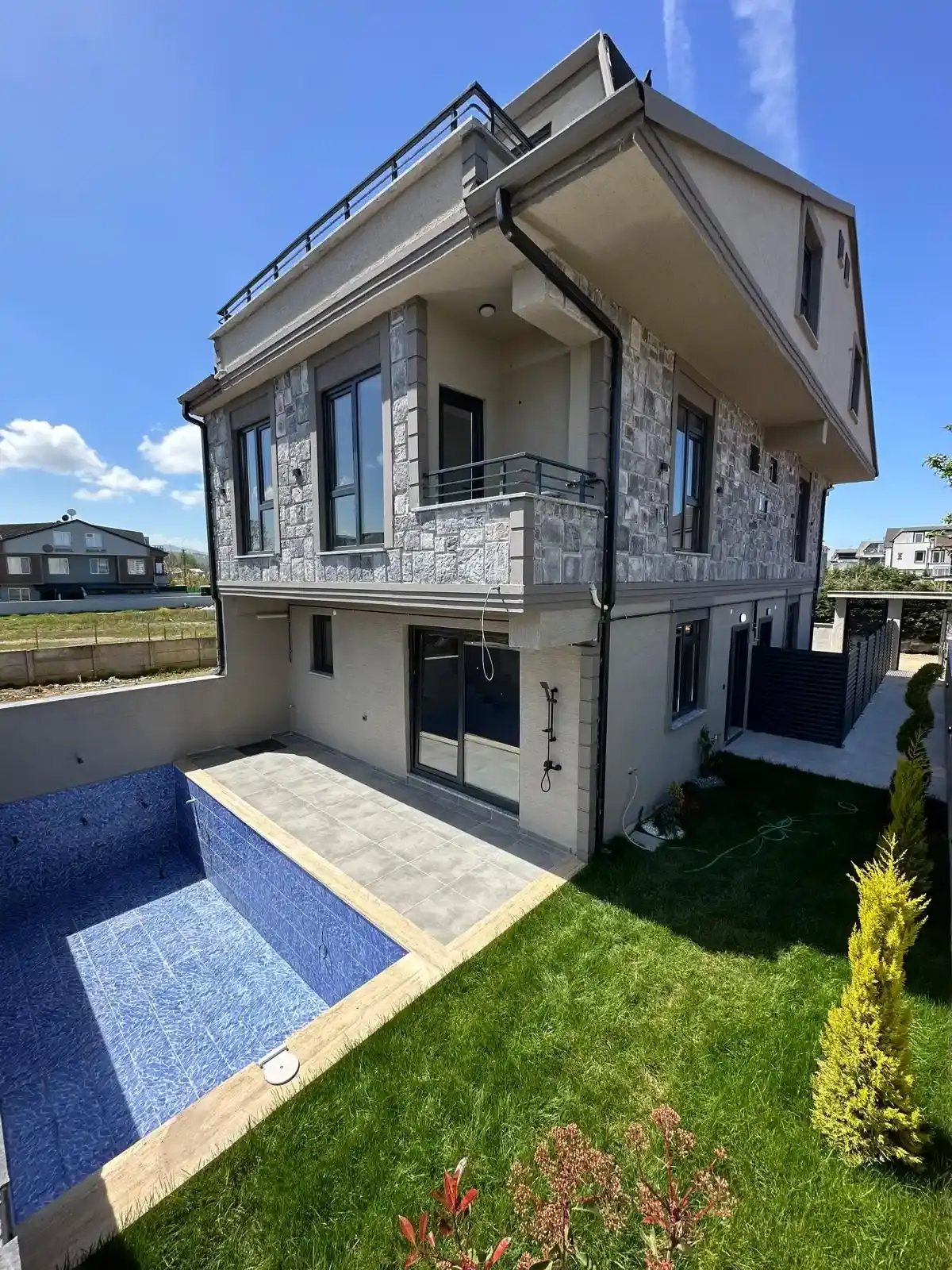 Kocaali Satılık 4+1 Villa – İlan No: 73