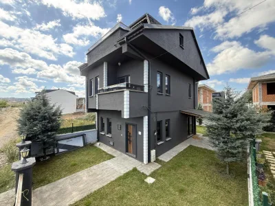 Kocaali Alandere'de Satılık 210 m² Arsalı, İskanlı 3+1 Tam Müstakil Villa