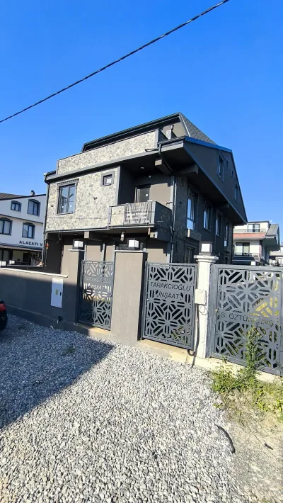 Kocaali Alandere'de Deniz Manzaralı, 5+1 İkiz Villa Konsepti (Ön/Arka)